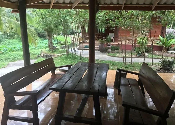 บ้านพัก ลันดารีสอร์ทและออร์คิด สวนผึ้ง