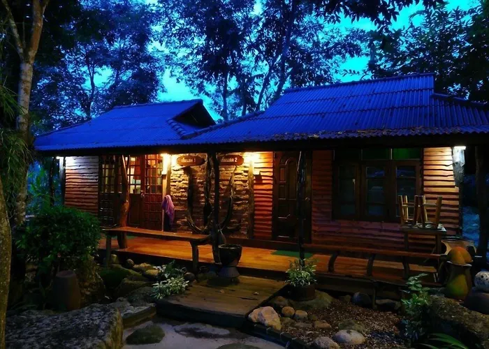 บ้านพัก ลันดารีสอร์ทและออร์คิด 3*