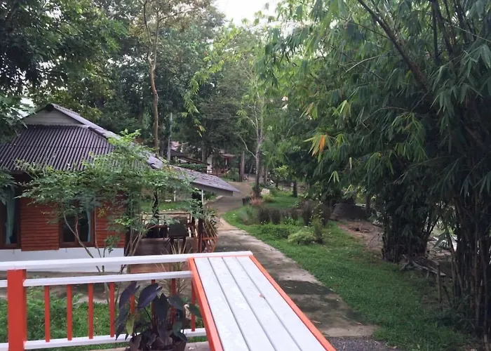 บ้านพัก ลันดารีสอร์ทและออร์คิด