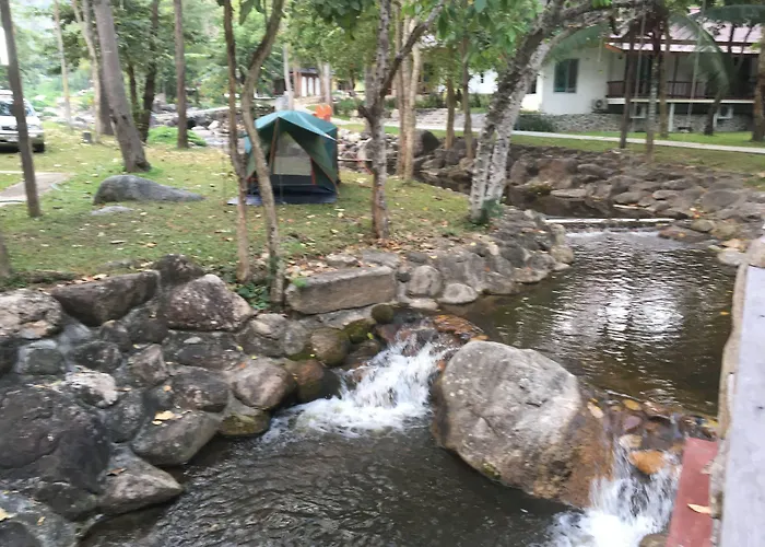 บ้านพัก ลันดารีสอร์ทและออร์คิด